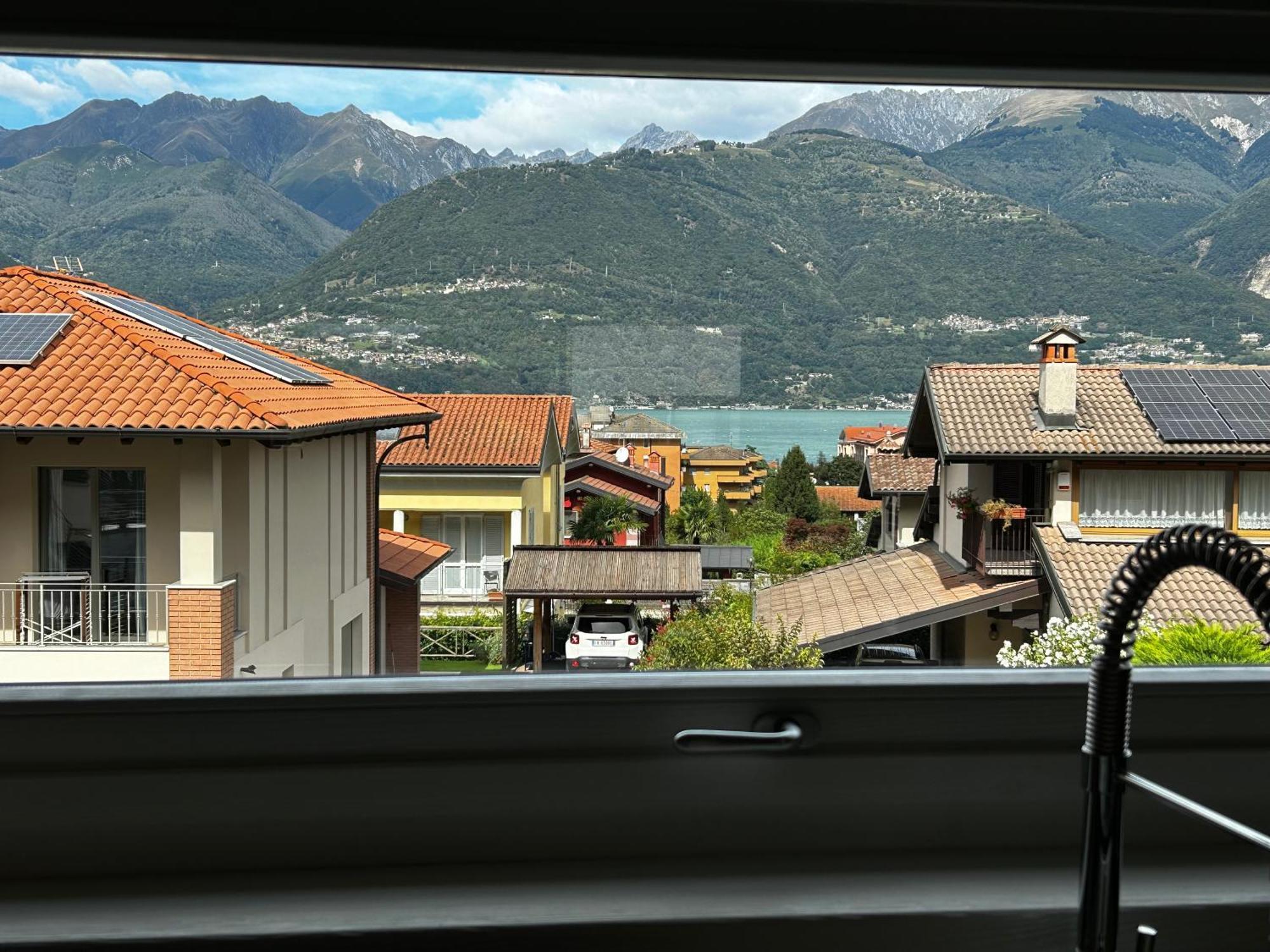 Colico City Life Exteriör bild